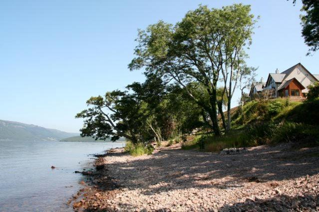 Dores Balachladaich Loch Ness B&B المظهر الخارجي الصورة